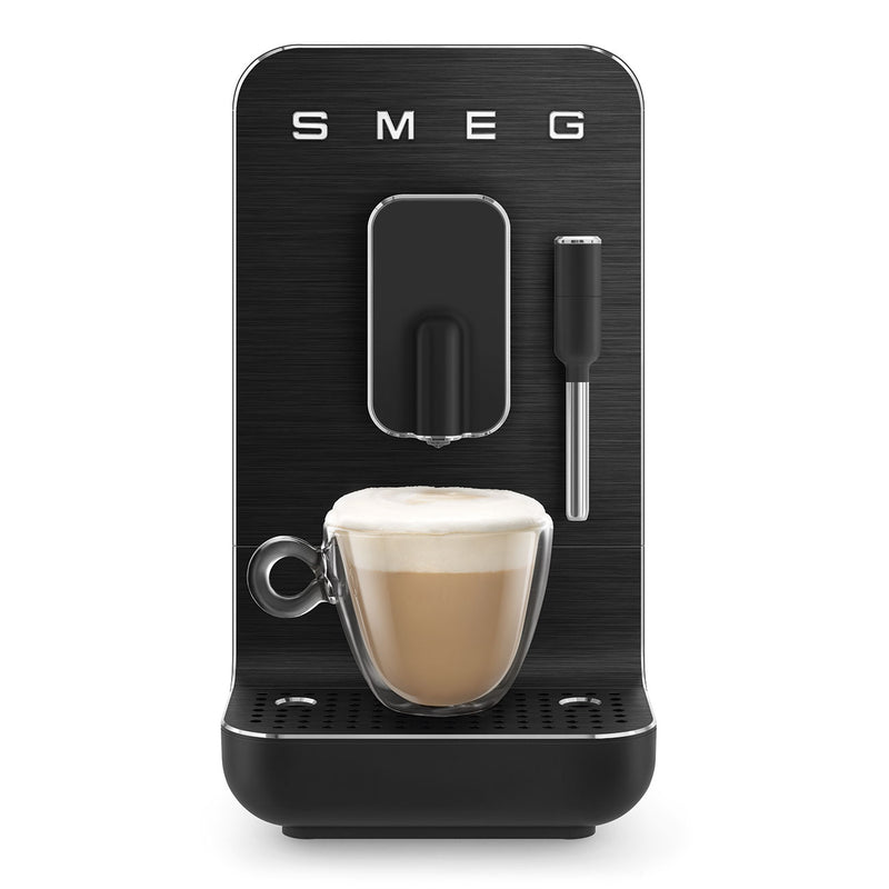 Smeg coffee machine bcc02 with milk foam function Full Black 2023